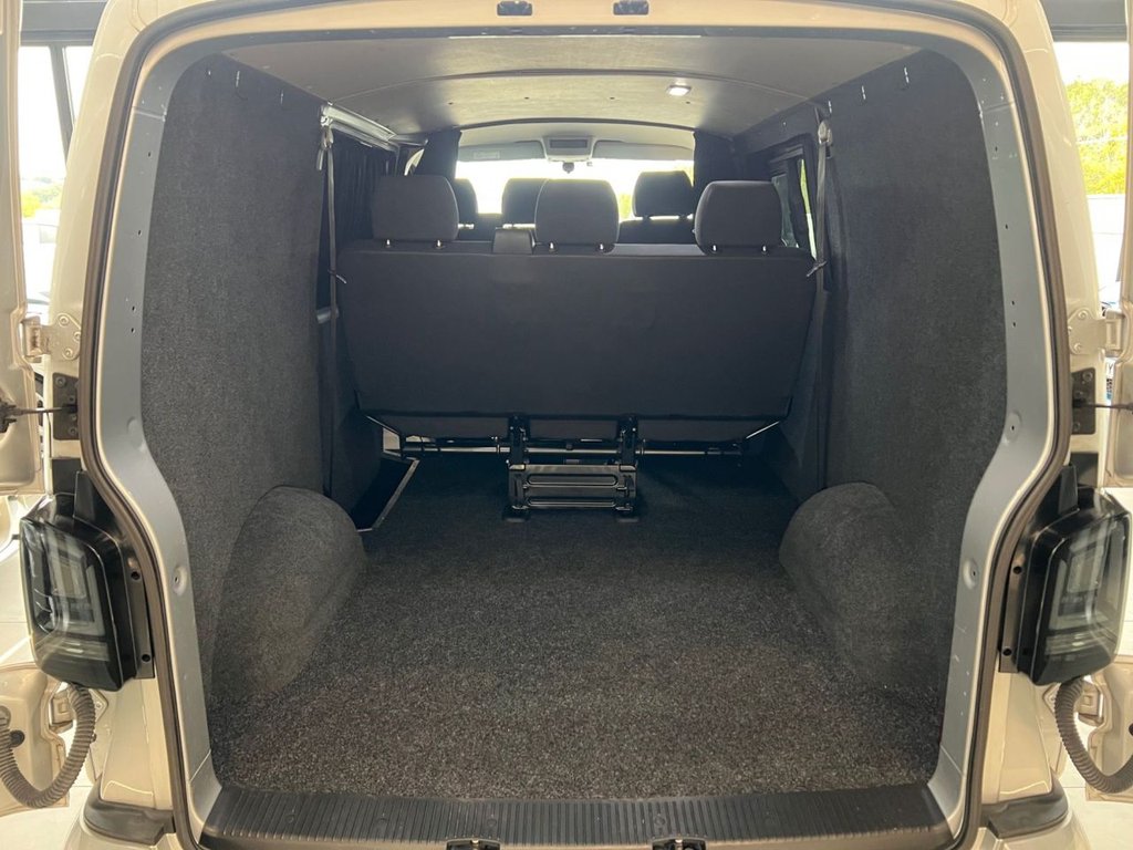 Used Volkswagen Transporter 2019 for sale - 76279776: Photo 27