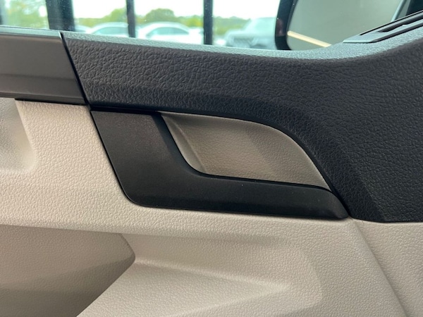 Used Volkswagen Transporter 2019 for sale - 76279776: Photo 32