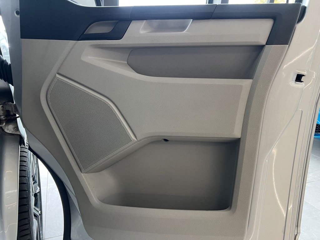 Used Volkswagen Transporter 2019 for sale - 76279776: Photo 37