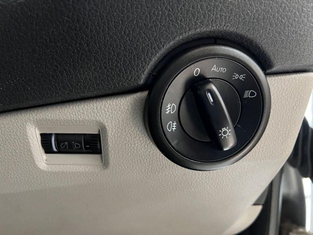 Used Volkswagen Transporter 2019 for sale - 76279776: Photo 40