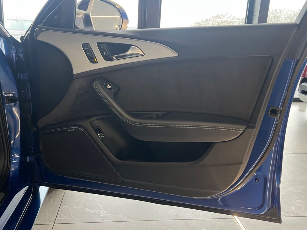 Used Audi RS6 Avant 2017 for sale - 76848218: Photo 26