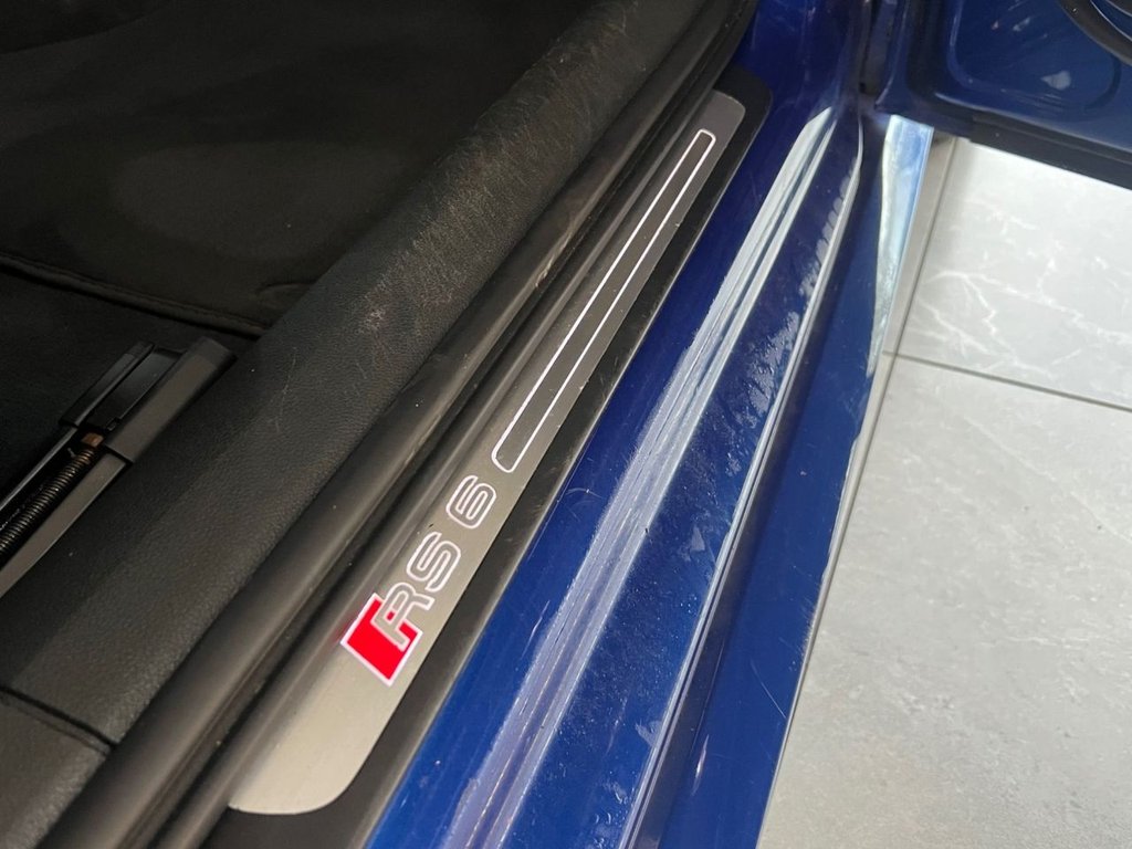 Used Audi RS6 Avant 2017 for sale - 76848218: Photo 32