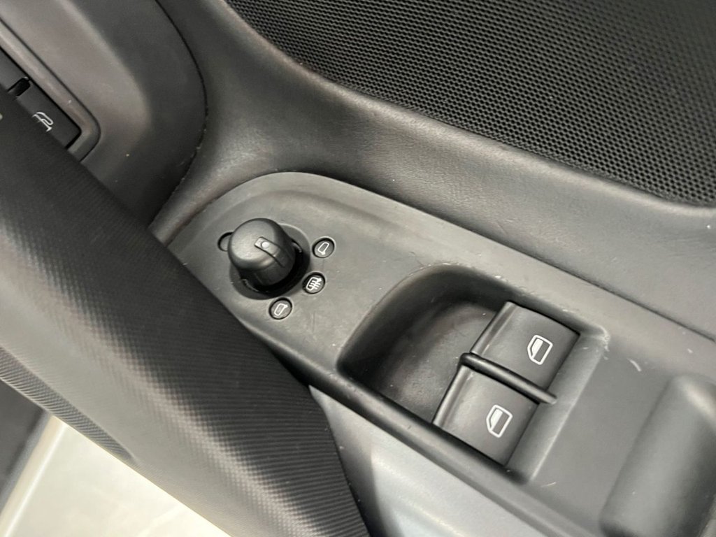 Used Audi R8 2009 for sale - 77660252: Photo 27