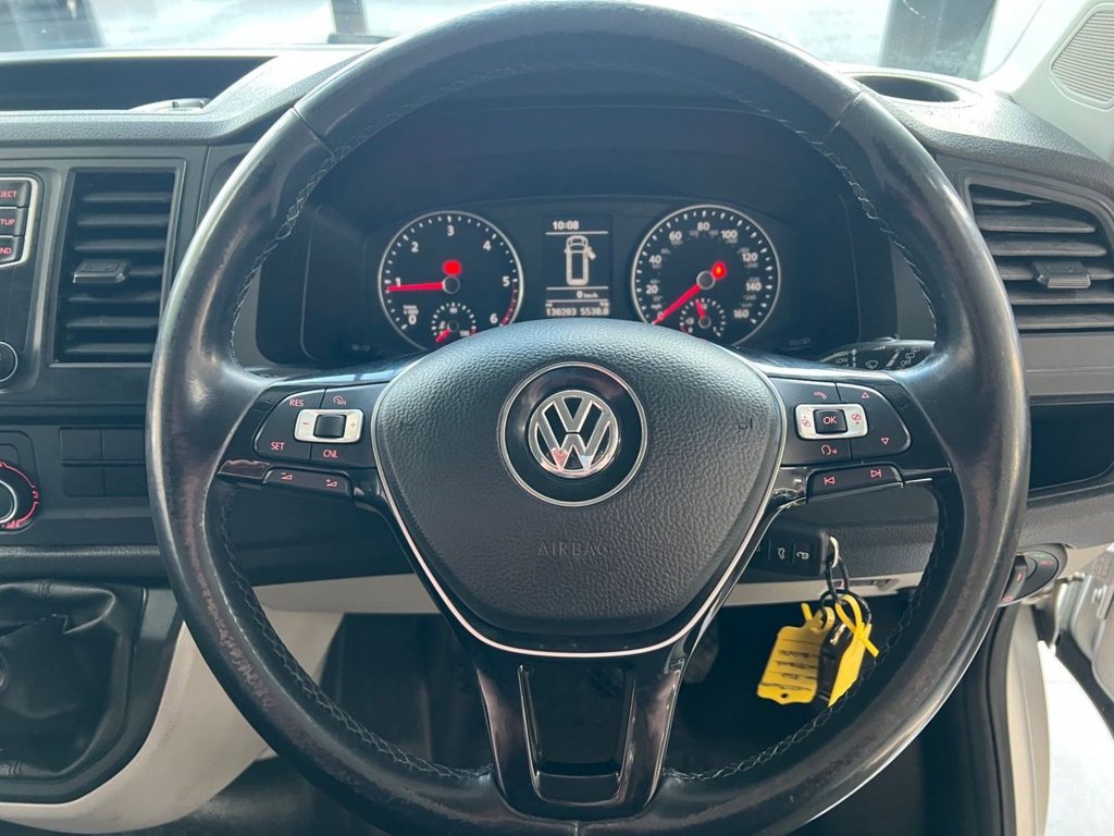 Used Volkswagen Transporter 2018 for sale - 77498617: Photo 4
