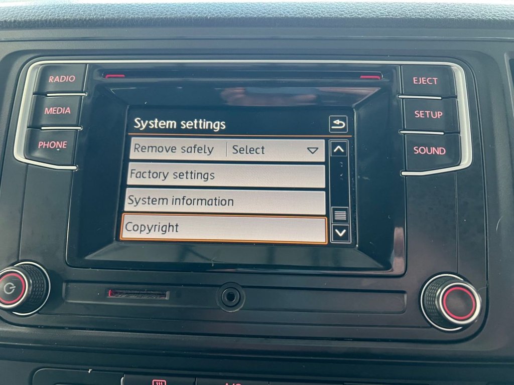 Used Volkswagen Transporter 2018 for sale - 77498617: Photo 49