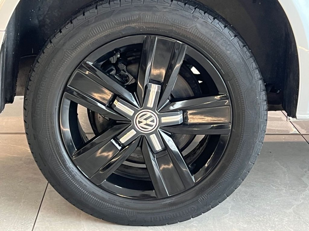 Used Volkswagen Transporter 2018 for sale - 77498617: Photo 9