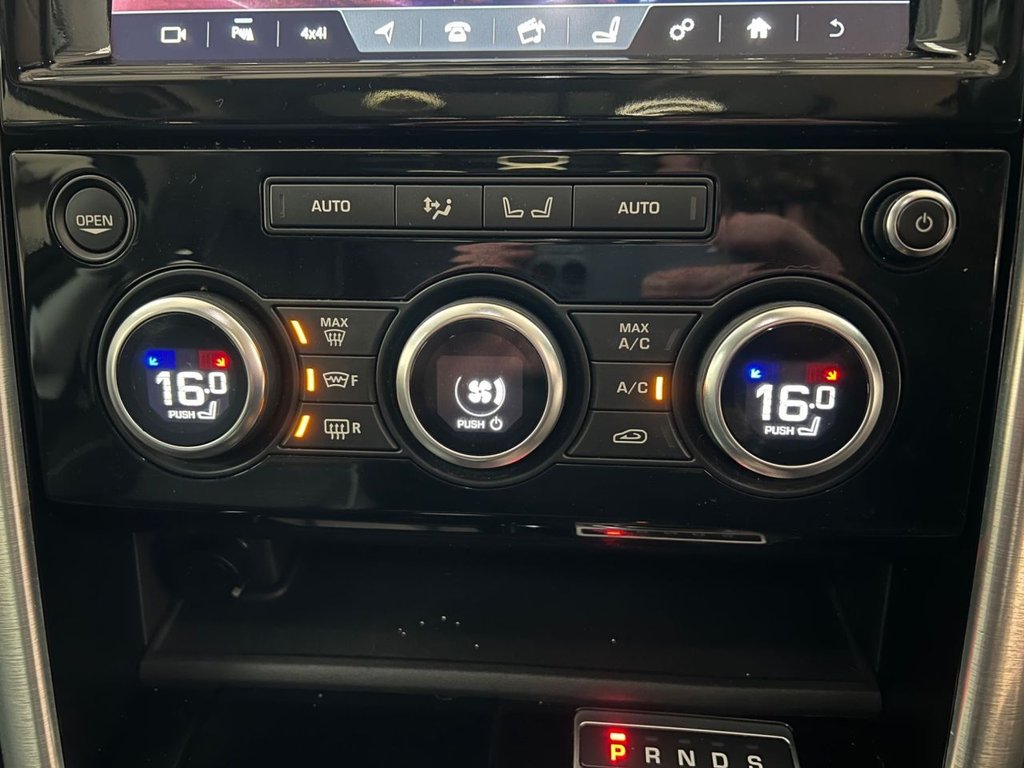 Used Land Rover Discovery 2017 for sale - 77319634: Photo 45