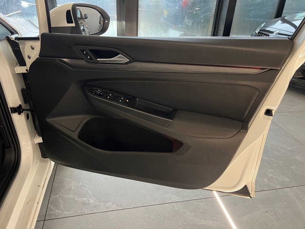 Used Volkswagen Golf 2021 for sale - 77139806: Photo 29