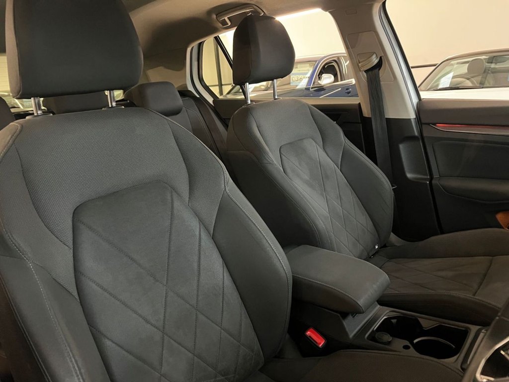 Used Volkswagen Golf 2021 for sale - 77139806: Photo 34