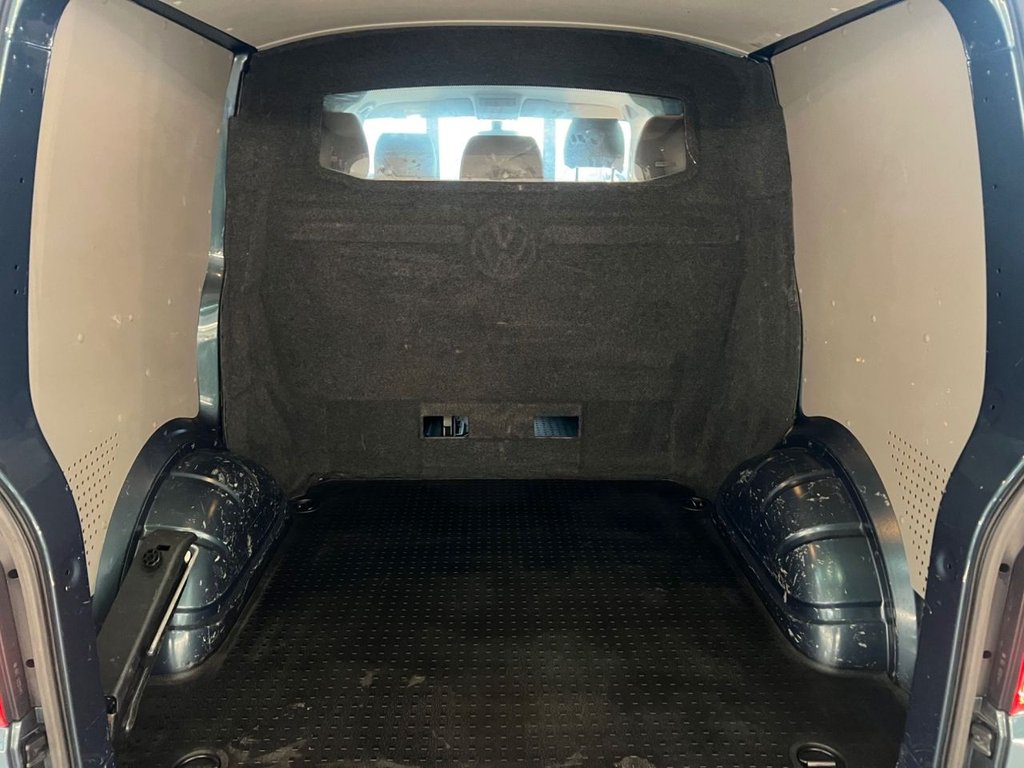 Used Volkswagen Transporter 2019 for sale - 77048904: Photo 17