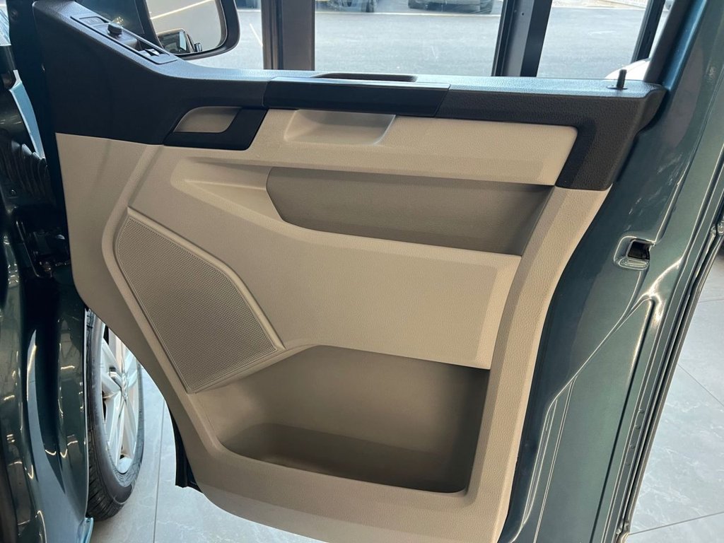 Used Volkswagen Transporter 2019 for sale - 77048904: Photo 28