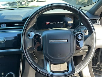 Used Land Rover Range Rover Velar 2018 for sale - 78382372: Photo