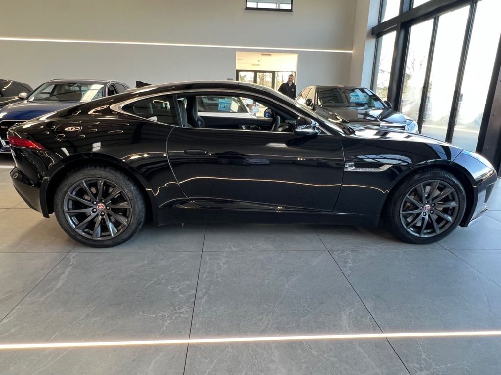 Used Jaguar F-Type 2013 for sale - 76941526: Photo 2