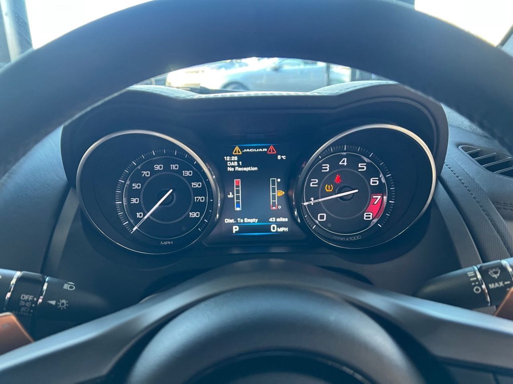 Used Jaguar F-Type 2013 for sale - 76941526: Photo 34