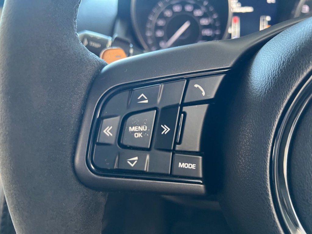 Used Jaguar F-Type 2013 for sale - 76941526: Photo 36