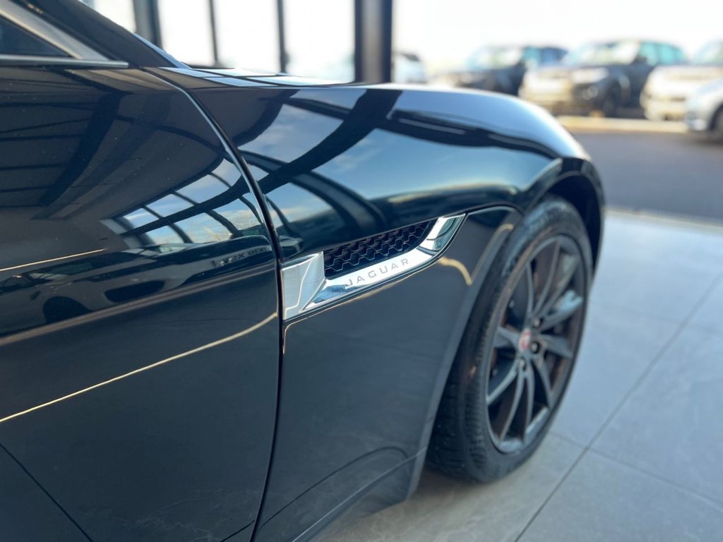 Used Jaguar F-Type 2013 for sale - 76941526: Photo 9