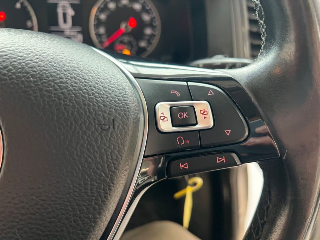 Used Volkswagen Transporter 2018 for sale - 77668924: Photo 35