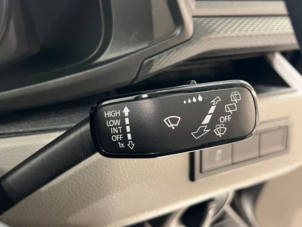 Used Volkswagen Transporter Shuttle 2020 for sale - 77792485: Photo 38