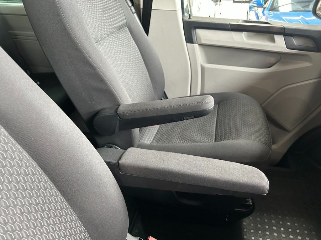 Used Volkswagen Transporter Shuttle 2019 for sale - 77764974: Photo 33