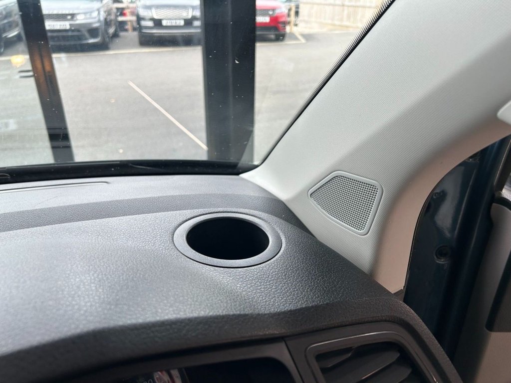 Used Volkswagen Transporter Shuttle 2019 for sale - 77764974: Photo 37