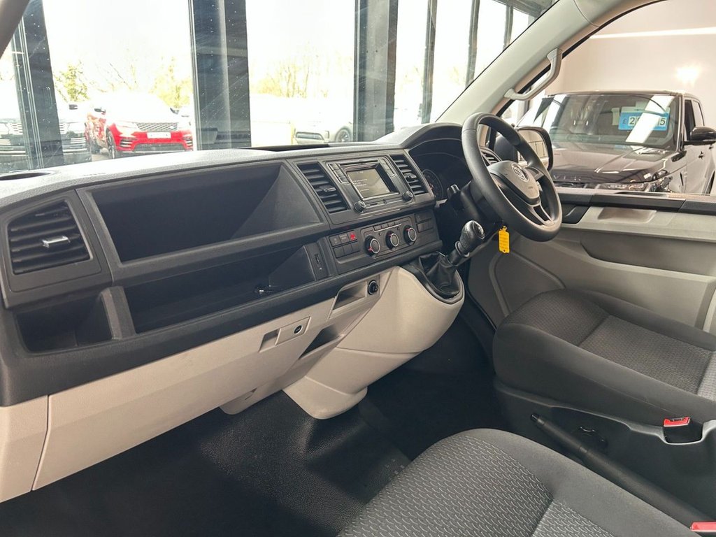 Used Volkswagen Transporter Shuttle 2019 for sale - 77764974: Photo 48