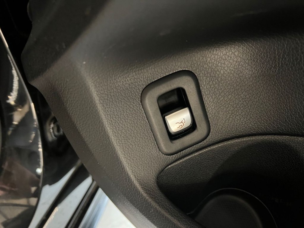 Used Mercedes-Benz C Class 2016 for sale - 77048907: Photo 29