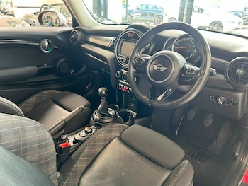 Used MINI Hatch 2017 for sale - 79009639: Photo