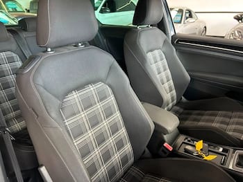 Used Volkswagen Golf 2015 for sale - 79587568: Photo