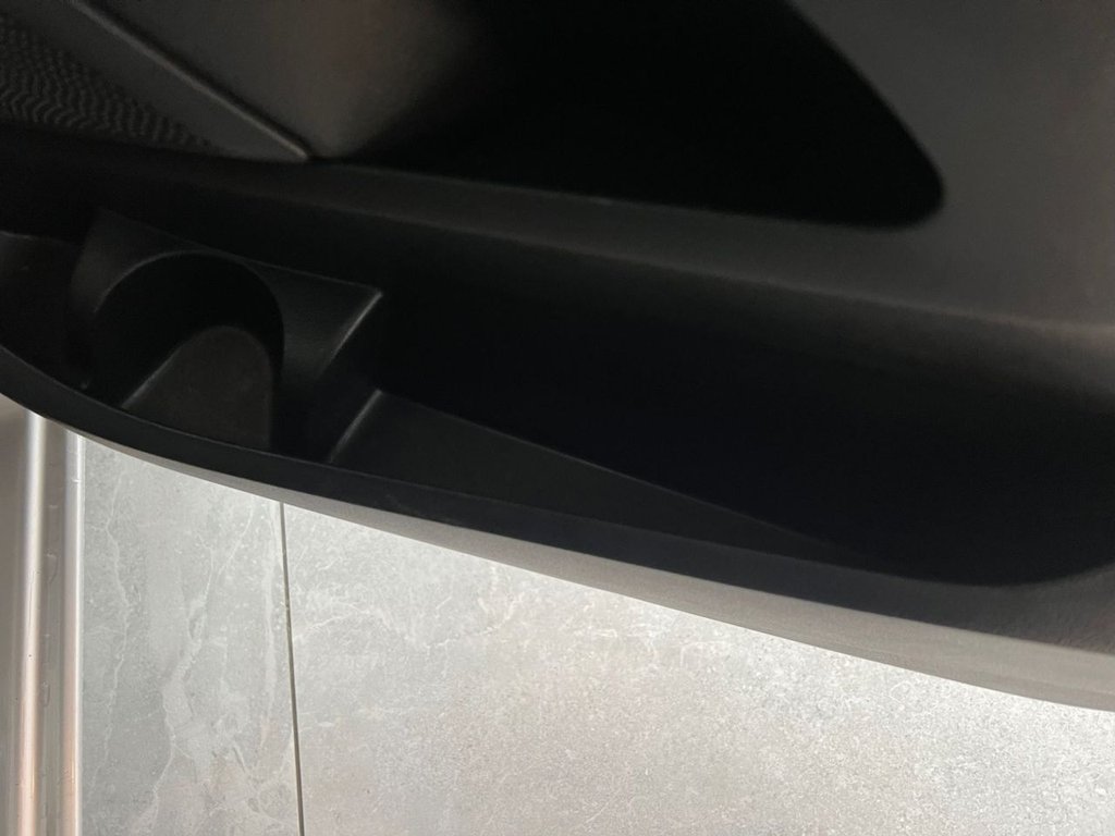 Used Mercedes-Benz V-Class 2016 for sale - 77421948: Photo 27