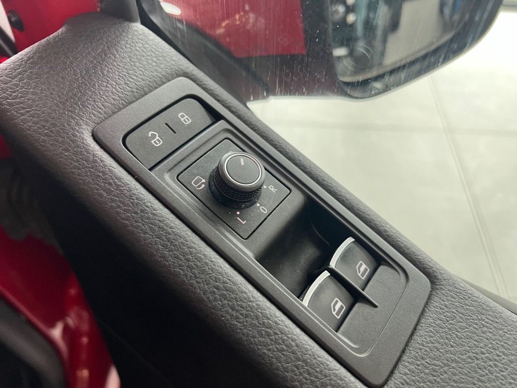 Used Volkswagen Caravelle 2017 for sale - 77685259: Photo 31