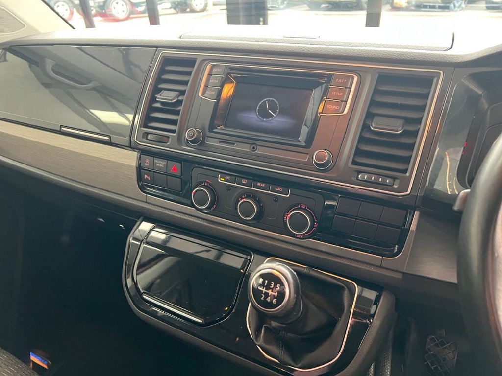 Used Volkswagen Caravelle 2017 for sale - 77685259: Photo 37