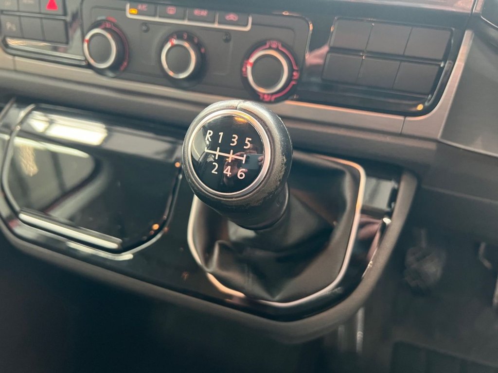 Used Volkswagen Caravelle 2017 for sale - 77685259: Photo 38