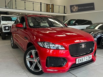 Used Jaguar F-Pace 2017 for sale - 79244707: Photo