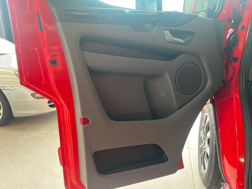 Used Ford Transit Custom 2018 for sale - 76482045: Photo 28