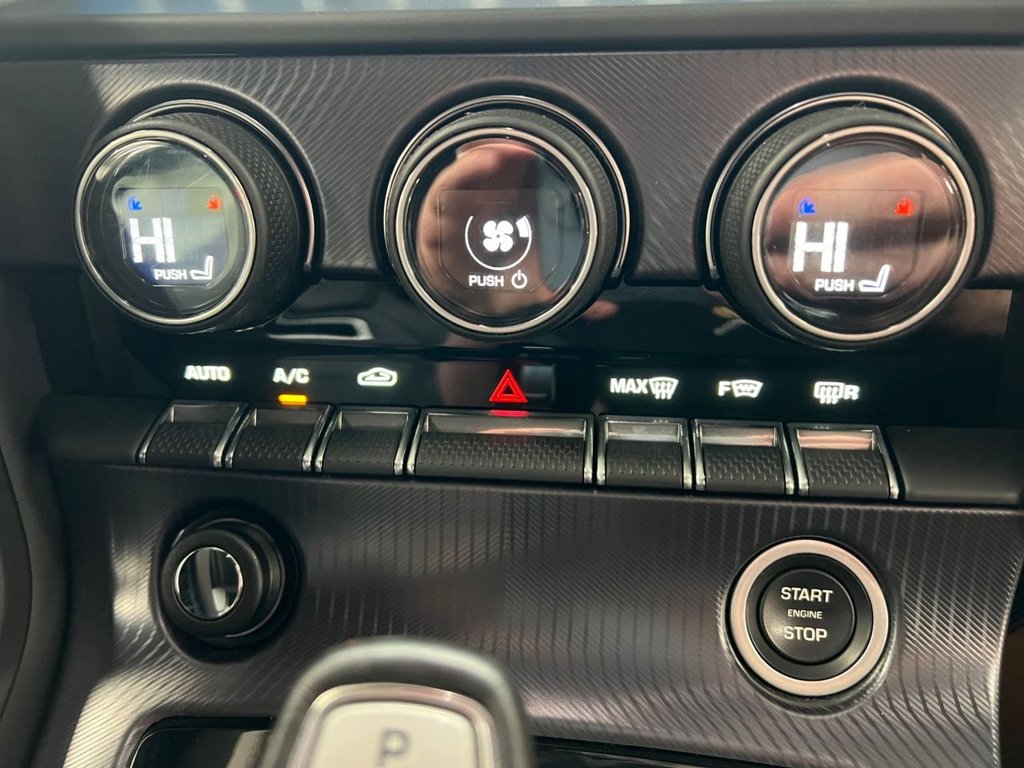 Used Jaguar F-Type 2017 for sale - 77313170: Photo 41