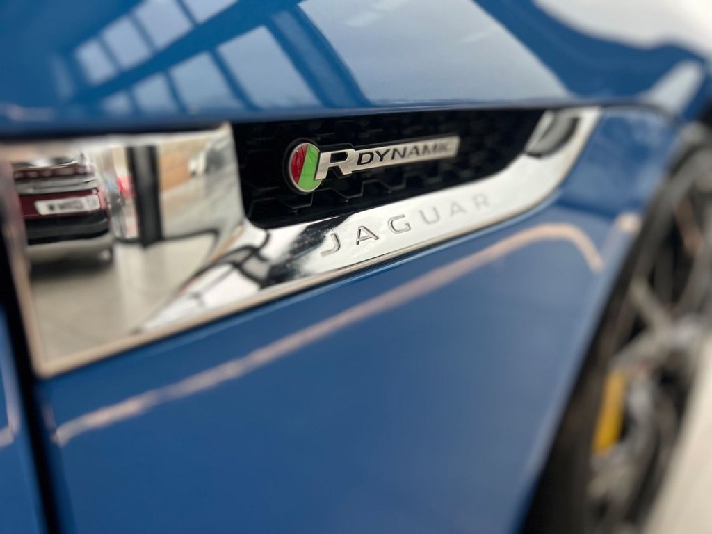 Used Jaguar F-Type 2017 for sale - 77313170: Photo 9