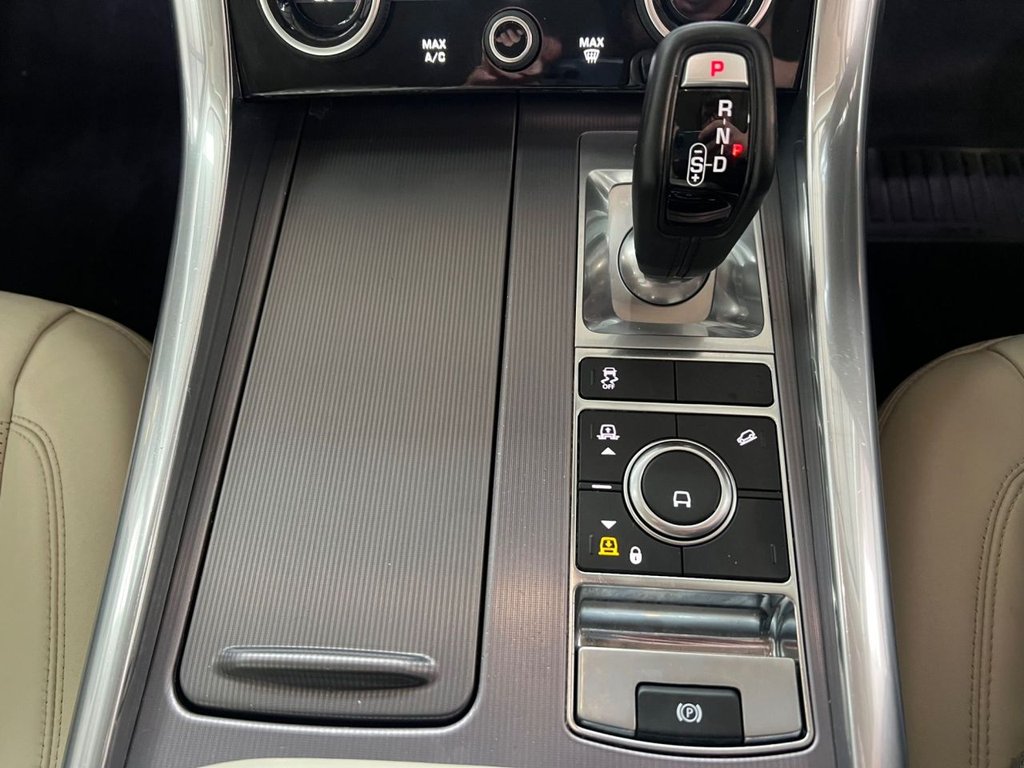 Used Land Rover Range Rover Sport 2018 for sale - 76855113: Photo 41