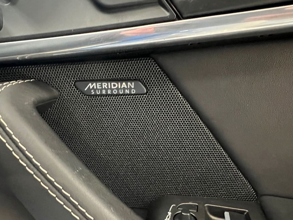 Used Jaguar F-Type 2017 for sale - 76855111: Photo 35