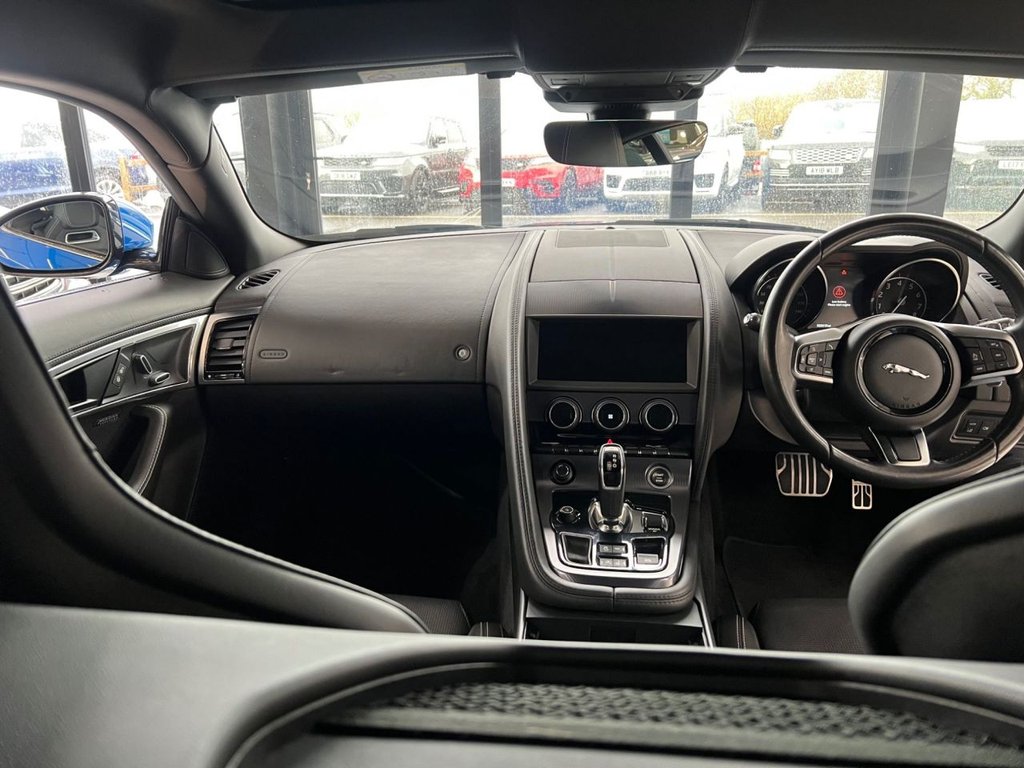 Used Jaguar F-Type 2017 for sale - 76855111: Photo 39