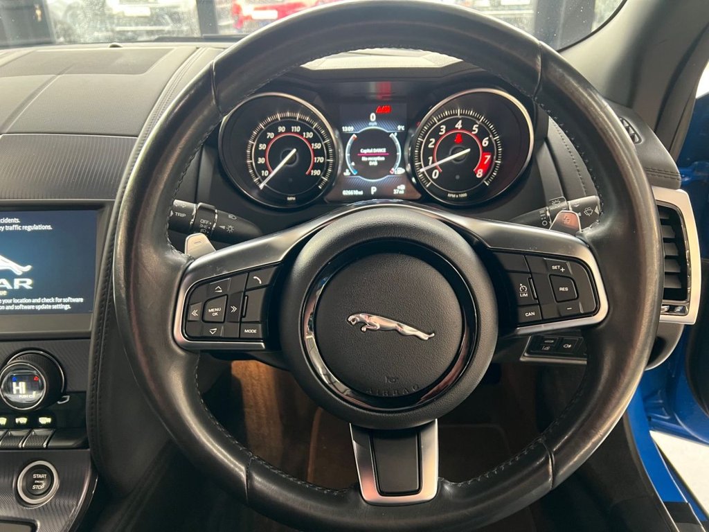 Used Jaguar F-Type 2017 for sale - 76855111: Photo 4