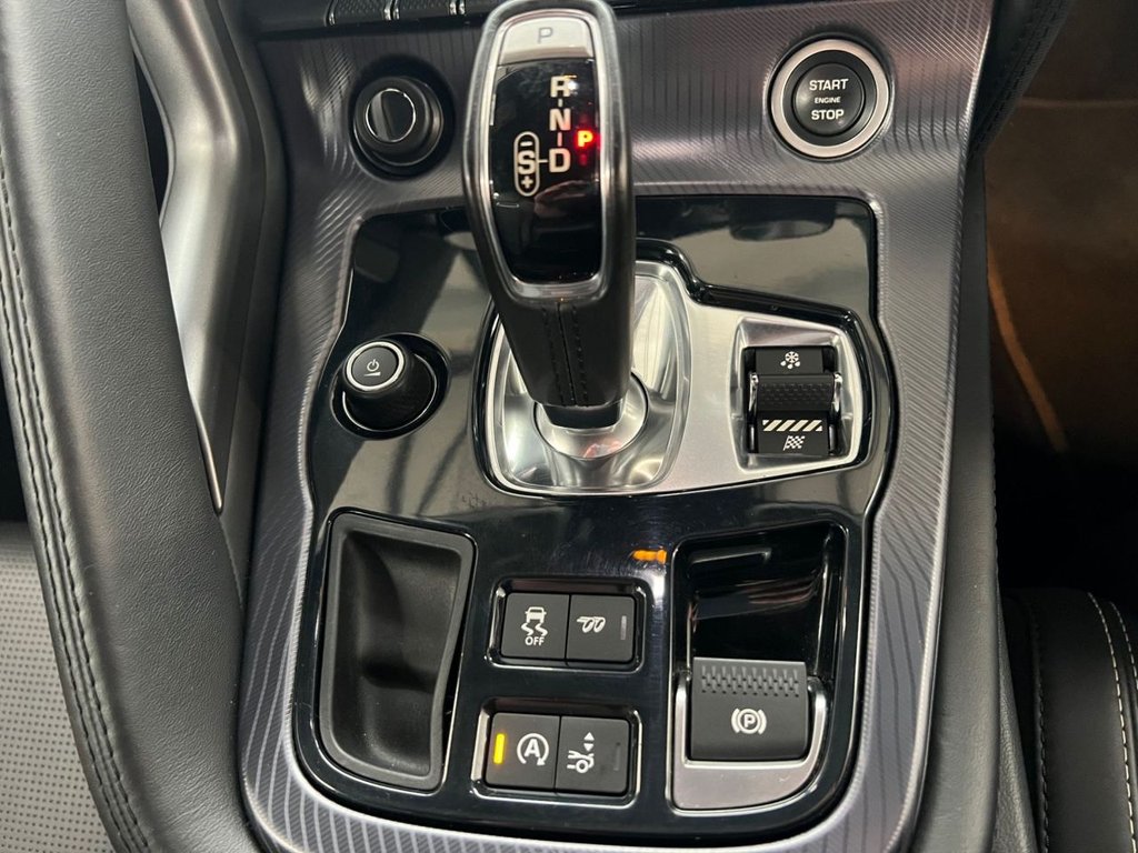 Used Jaguar F-Type 2017 for sale - 76855111: Photo 40