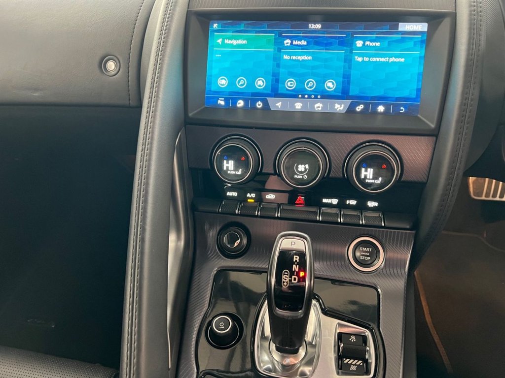 Used Jaguar F-Type 2017 for sale - 76855111: Photo 42