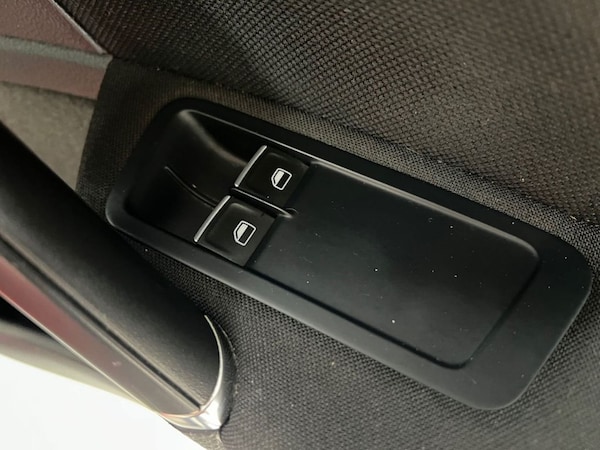 Used Volkswagen Golf 2014 for sale - 76235427: Photo 28