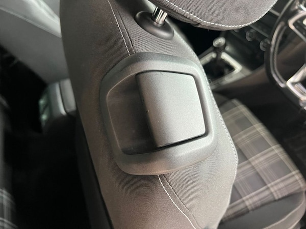 Used Volkswagen Golf 2014 for sale - 76235427: Photo 31