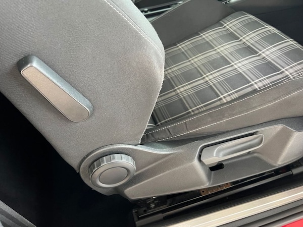 Used Volkswagen Golf 2014 for sale - 76235427: Photo 36