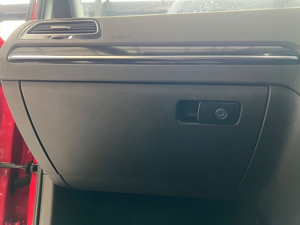 Used Volkswagen Golf 2014 for sale - 76235427: Photo 44