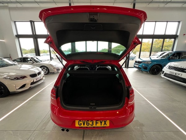 Used Volkswagen Golf 2014 for sale - 76235427: Photo 5