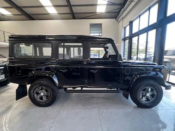 Used Land Rover Defender 110 2004 for sale - 79643555: Photo