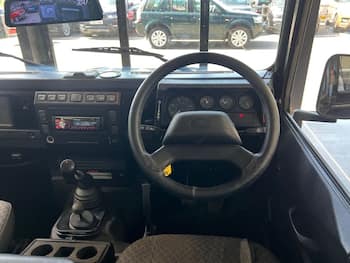 Used Land Rover Defender 110 2004 for sale - 79643555: Photo