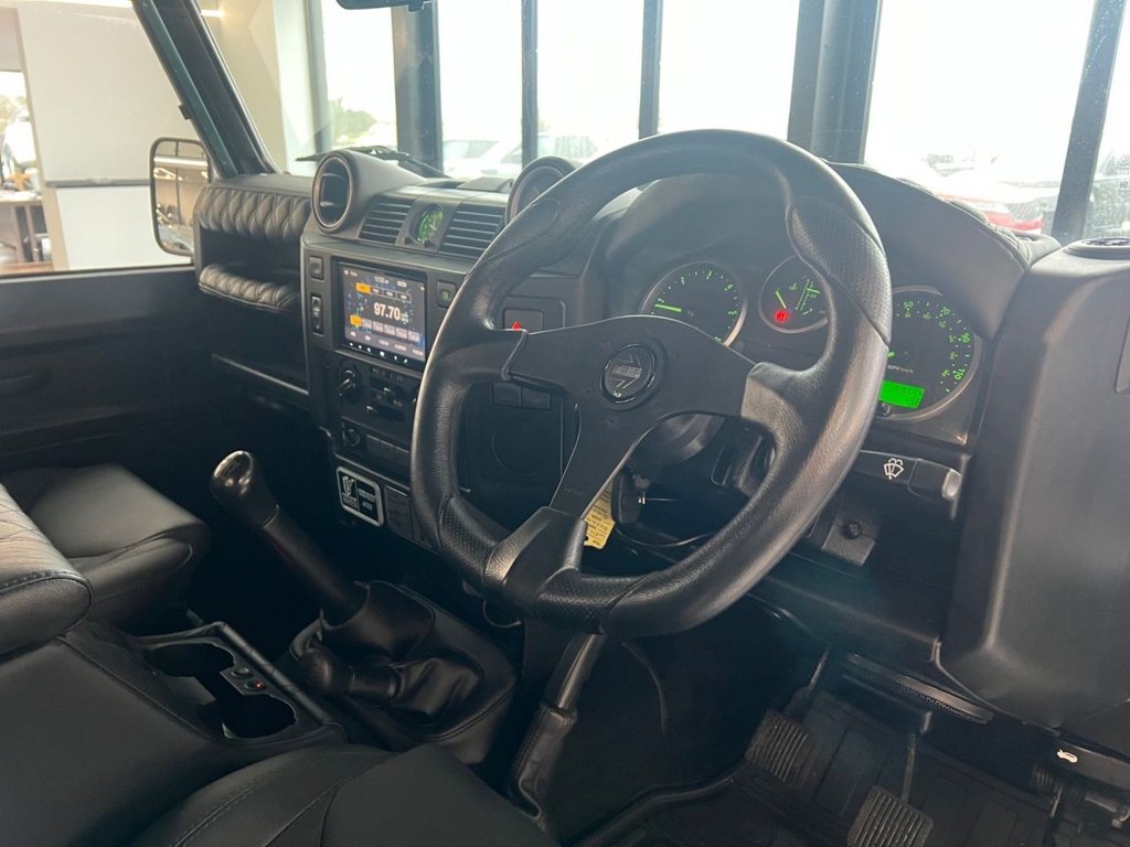 Used Land Rover Defender 2012 for sale - 77276530: Photo 3